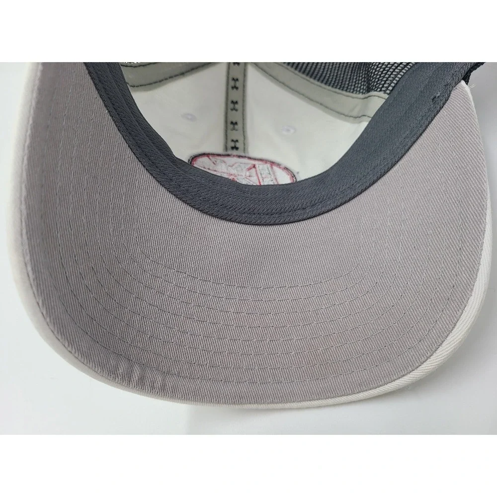 Utah Utes Hat Snapback Under Armour Trucker Mesh Title IX 2022‎ White Black NCAA